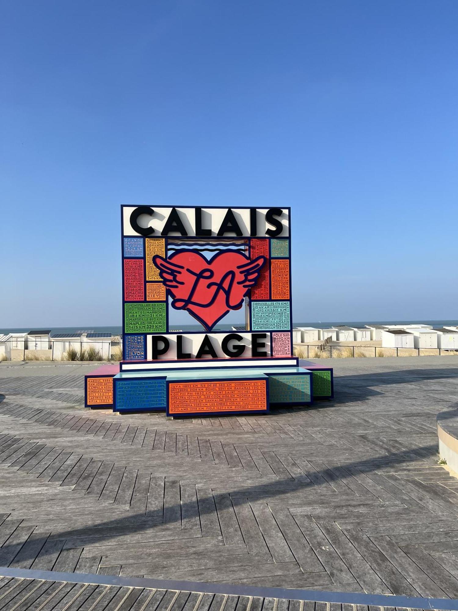 Le Notre Dame Maison Spacieuse Avec Jardin Calais Exterior photo